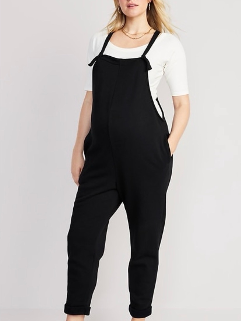 Old Navy Women’s Maternity Black Soft Knit Knotted Strap Overalls Medium
